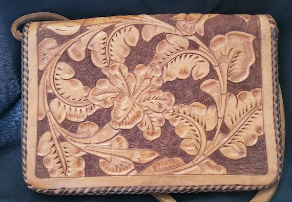 Vintage Mexican Hand Tooled Leather Purse ~10-1/2… - image 2