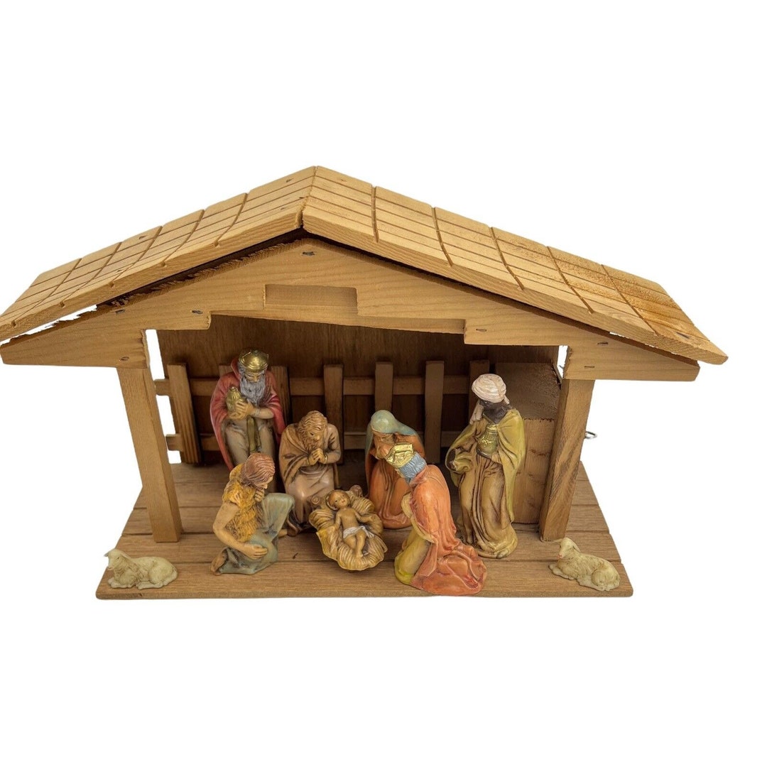Vintage Nativity Scene Music Box Christmas Wood Creche Manger Jesus