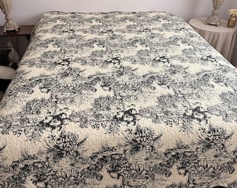 Vintage French Country Toile Quilt Black White Reversible Scalloped Full Queen