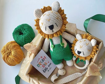 Lion stuffed animal toy, Baby shower gift set, baby first toy, lion baby rattle baby pacifier clip