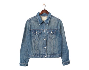 Vintage 80s 90s Denim Jacket With Patches / WAMPUM / Made in Italy