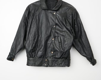 Vintage Leather Jacket Size M-L