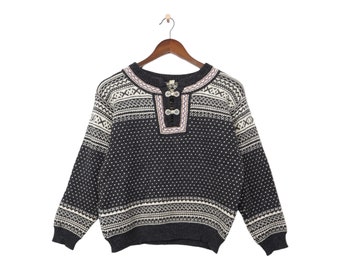Vintage Norwegian Sweater Size XS