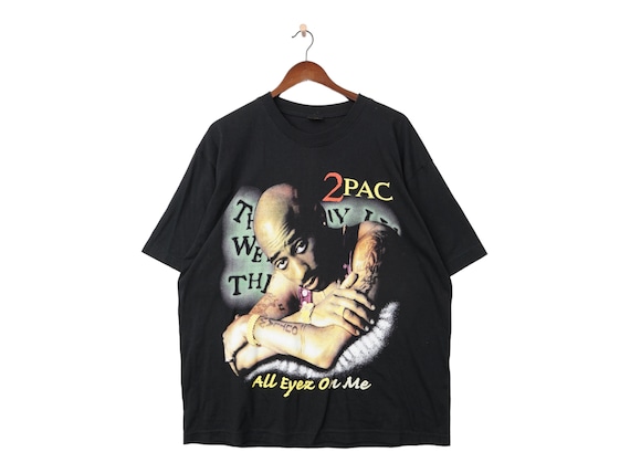 Vintage Tupac T-Shirt Size XL - image 1