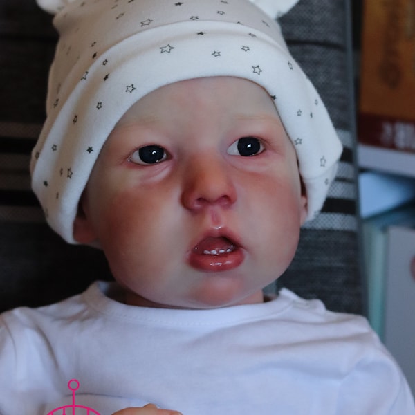 Reborn toddler/ therapeutical doll Liam by Bonnie Brown (custom made bald or painted hair)