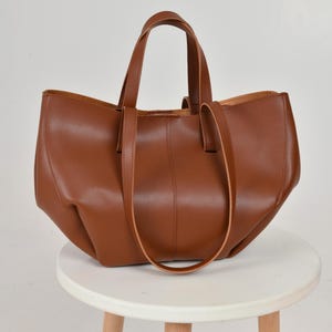 Shopper aus PU-Leder, große Arbeitstasche für Frauen, Alltags-Shopper, Schultertasche, weiche vegane Handtasche, schicke Tasche mit Magnetverschluss