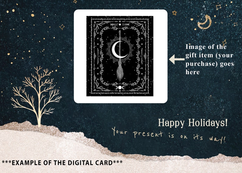 K&ouml;nnte beinhalten: Eine digitale Geschenkkarte mit einer Schwarzwei&szlig;illustration eines Halbmondes und eines Besens mit Sternen im Hintergrund. Der Text "Frohe Feiertage! Dein Geschenk ist unterwegs!" ist in Wei&szlig; auf einem dunkelblauen Hintergrund geschrieben. Der Text "***BEISPIEL DER DIGITALEN KARTE***" ist in Wei&szlig; auf einem hellbraunen Hintergrund geschrieben.