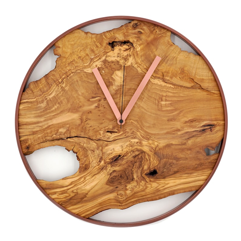 Wanduhr Olivenholz-Baumscheibe mit lautlosem Uhrwerk als moderne & rustikale Design-Wanddeko Bild 4