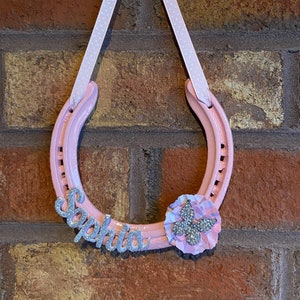 Pink Horse Shoe/Girls Horse Shoe/New baby gift/Lucky horse shoe/Horse shoe gift/Personalised Horseshoe/Good Luck Charm/Equestrian Gift