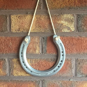 Silver Horse Shoe/Horse shoe/Lucky horse shoe/Horse shoe gift/Personalised Horseshoe/Good Luck Charm/Equestrian Gift