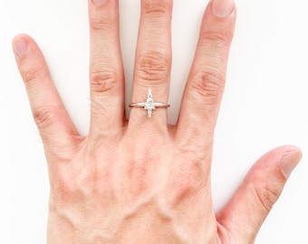 Grucifix IMPERA Petite Ring Sterling Silver