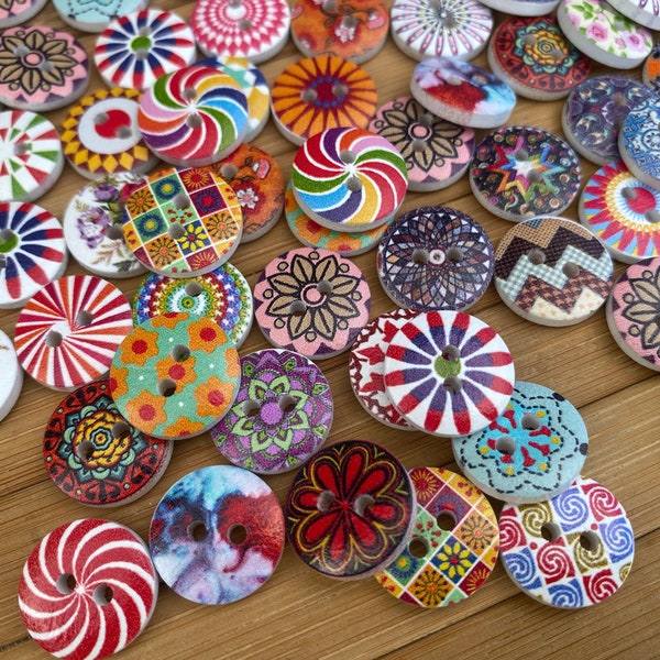 x30 Boutons en bois fleurs et spirales 15mm pour artisanat, boutons bois, boutons pull, cardigan, boutons artisanaux, boutons, boutons 15mm
