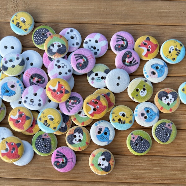 x30 Boutons en bois d'animaux colorés 15mm pour l'artisanat, boutons en bois, boutons de pull, cardigan, boutons d'artisanat, boutons, boutons de 15mm