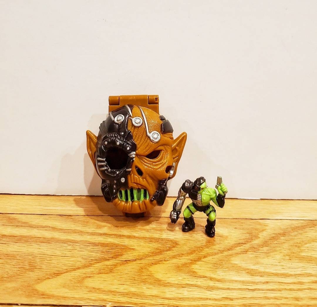 Mini hotsell max toy