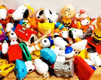 PICK Your OWN Snoopy Toy, Snoopy Toys, Vintage Snoopy Toys, Peanuts Snoopy Toy, Pick Your Own Peanuts Toy, Vintage Peanuts Toys