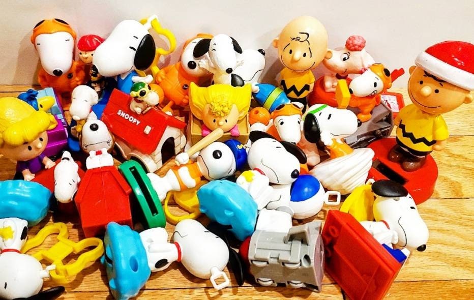 Snoopy Plastic Toy 