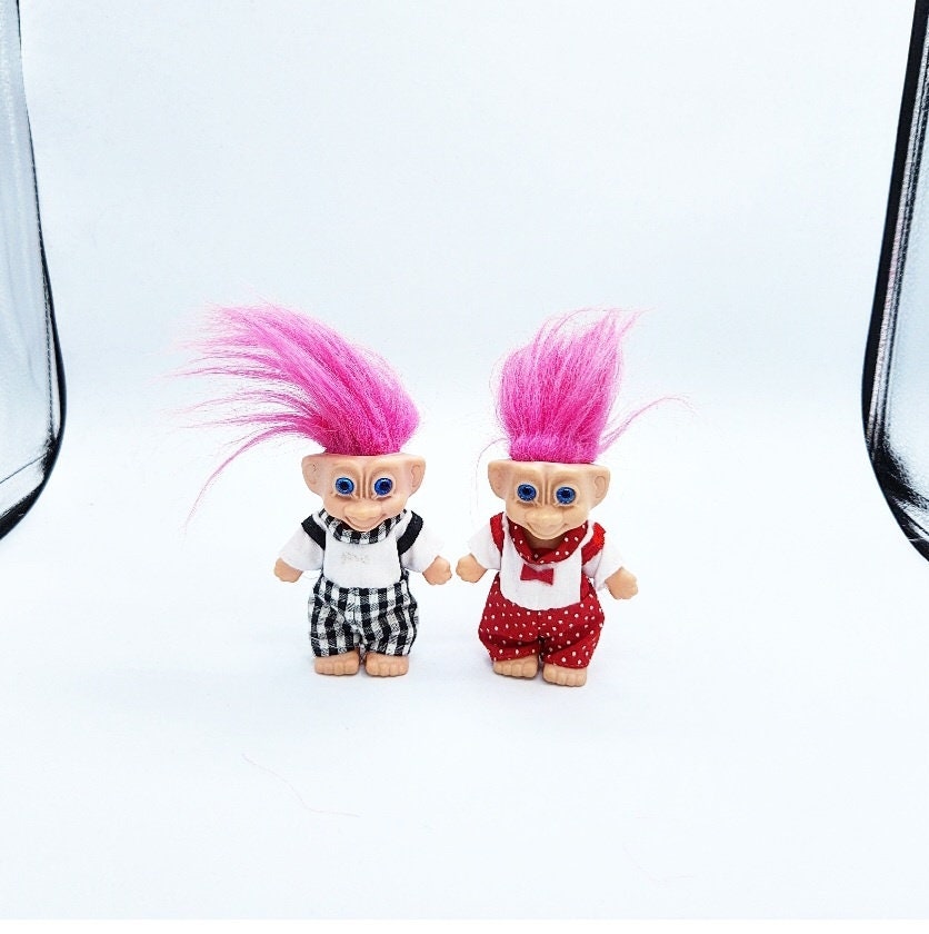  World's Smallest Good Luck Trolls. Mini 1 inch Tall Toy Action  Figure with an Extra 1.5 inches of Hair! Six Adorable Good Luck Trolls to  Collect! Each Sold Seperately, Style Selected