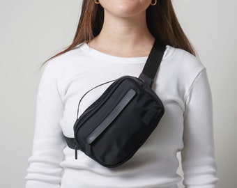 Black Nylon Sling Bag & Belt Bag, Crossbody Bag with Adjustable Shoulder Strap, Travel Bag, Unisex, Use as Luggage Strap