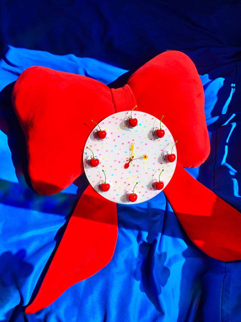 Fake Cake Wall Clock, Resin Food Art