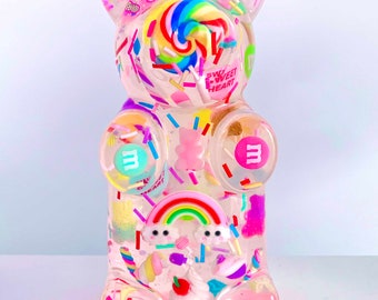 Giant Resin Gummy Bear With Candies - Gummy Bear Art - Large Gummy Bear Pop Art Sculpture - Cool Funky Home Decor - Big Gummy Bear Bookend