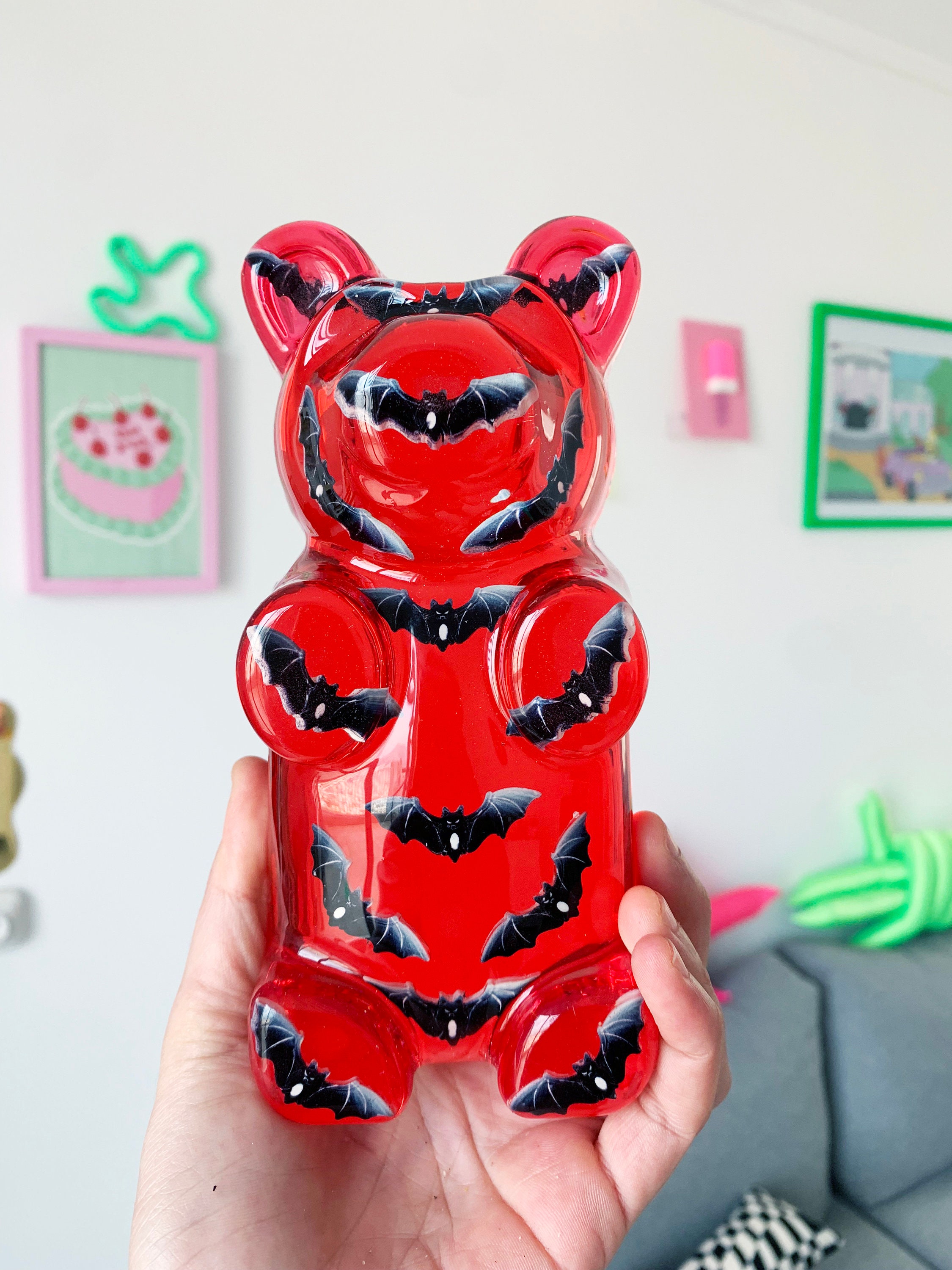 DAISAK マグカップ bear Bloody Gummy Bear With Bats - Giant Resin Gummy Bear - Large