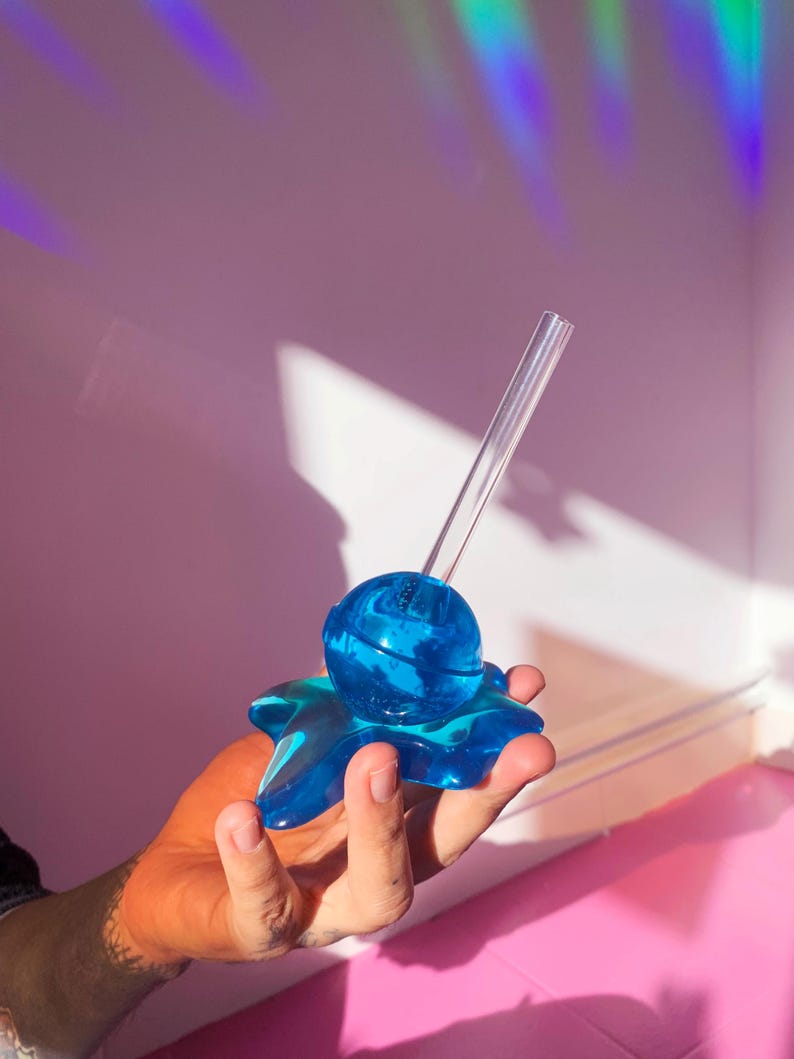 giant melting 3d lollipop