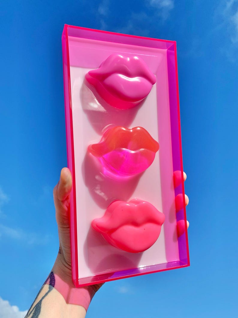 pink lips acrylic art - pop art sculpture
