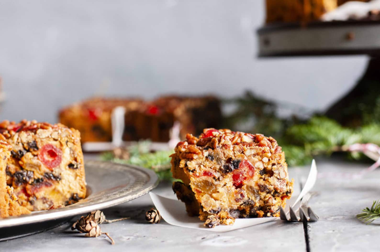 Jane Parker Classic Light Fruit Cake 72 Ounce Ring in a Etsy