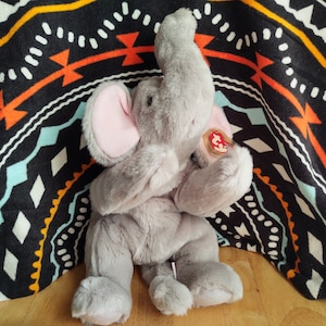 Righty (17") ~ 2000 Ty Beanie Buddy ! Brand New w/ Heart Protector !!