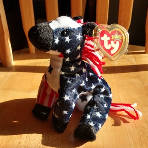 Lefty the Donkey ~ 2000 Ty Beanie Baby ! Brand New w/ Heart Protector !!