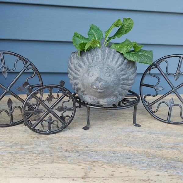 6 Inch Round Wrought Iron Plant Stands (Set of 2)