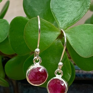 Raw Ruby Round Faceted 7mm Drop Earring I Bezel Setting I Sterling Silver
