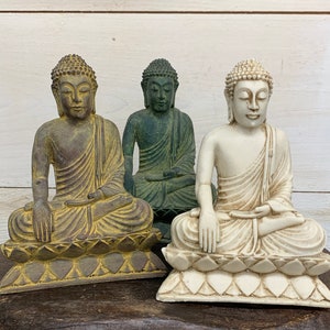 Lotus Buddha Statue | Traditional Buddha Figurine for Yogi Gift | Spiritual Buddha Home Decor