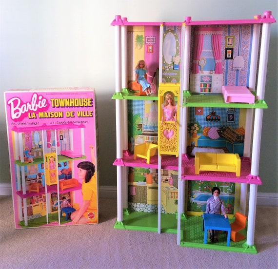 1970's barbie townhouse