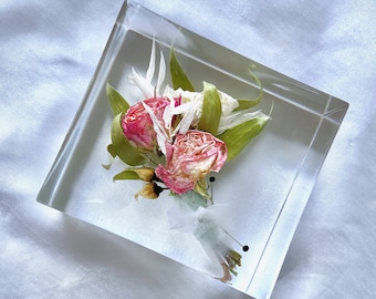 Custom Wedding Boutonniere Preservation Block, Resin Flower Preservation, Wedding Flower Art Decor, Dried Flower Art, Preserved Boutonniere