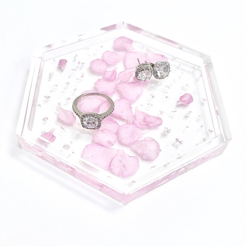 Pressed Flower Jewelry Dish Pink Flower Petal Resin Trinket Dish Hexagon Resin Flower Dish Flower Trinket Tray Silver Flower Ring Dish