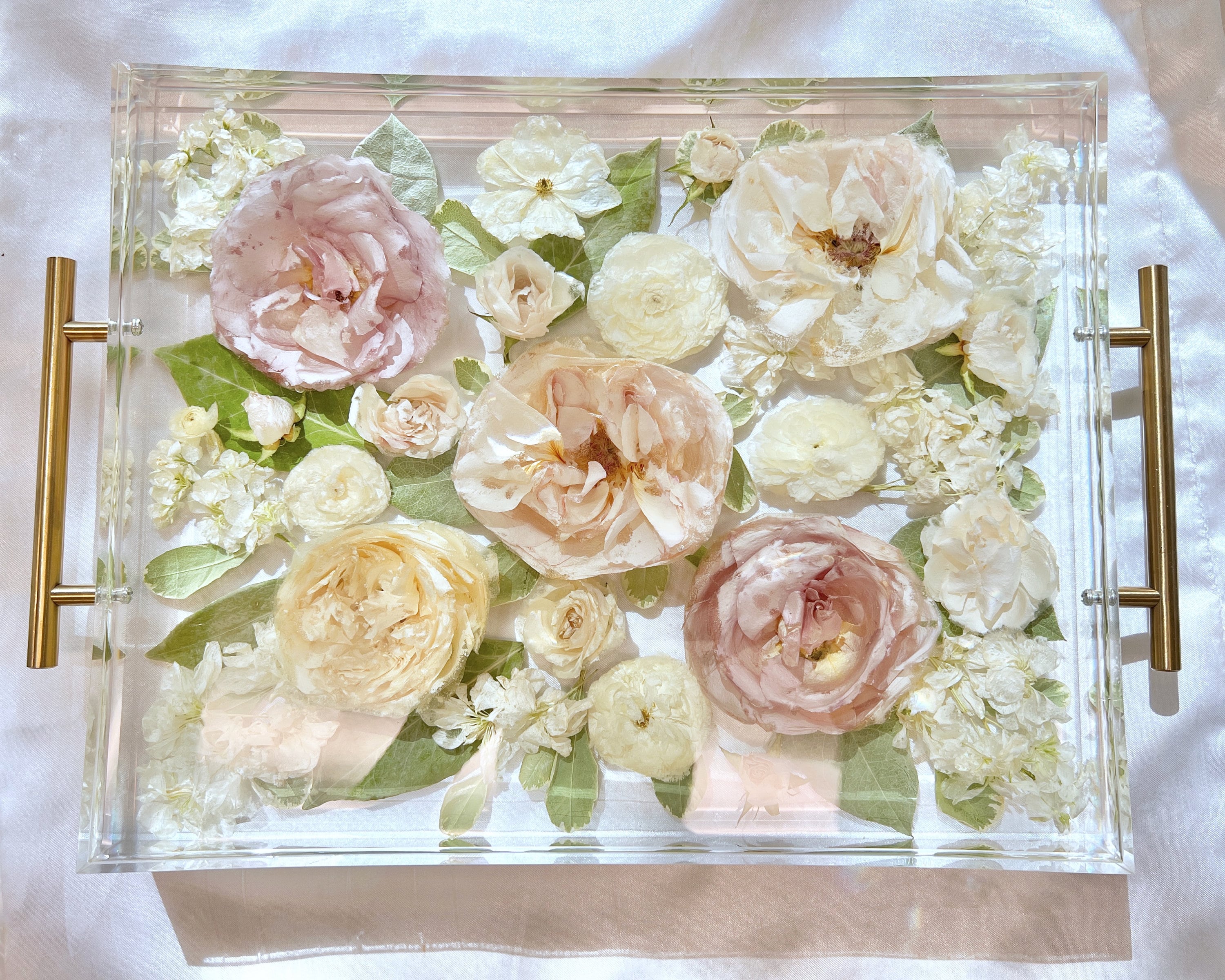 Elegant Wedding Tray Decoration Flowers for Lasting Memories