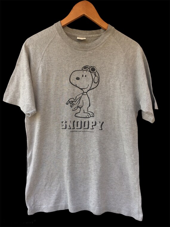 Vintage Snoopy world famous beagle Peanuts Cartoon