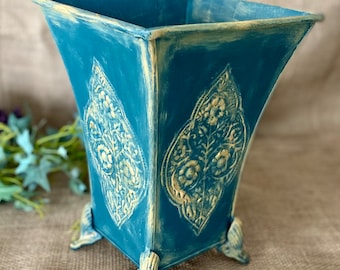 Antique Style Hand-Painted Vase