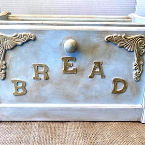 Vintage Bread Box, Counter Top Organizer, French Country Bread Box, Shabby Chic Bread Box, Organizer Bread Storage, Farm House Kitchen Decor