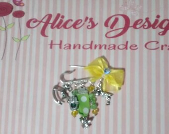 Baby pin Yellow and Green