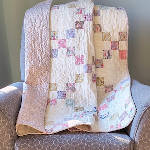 Handmade Floral Patchwork Baby Quilt, Irish Chain, baby Play Mat (42" x 42")