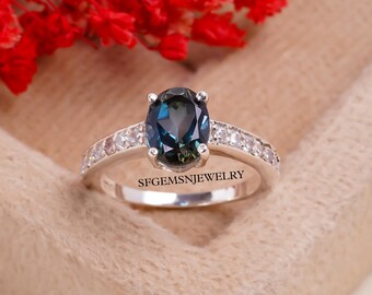 Unique Teal Sapphire Engagement Ring, Wedding Ring, Vintage Green Sapphire Ring, Bridal Dainty Ring, Anniversary Ring For Women