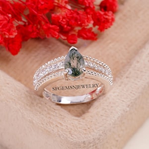 Teardrop Moss Agate Gemstone Ring, Green Moss Agate Ring, Dainty Ring, Moss Agate Ring, Moss Agate Silver Ring, Gift For Her