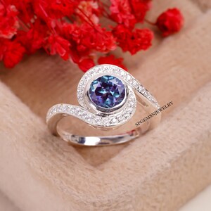 Alexandrite Ring Wedding Ring Round Cut Color Changing Gemstone June Birthstone Sterling Silver Ring