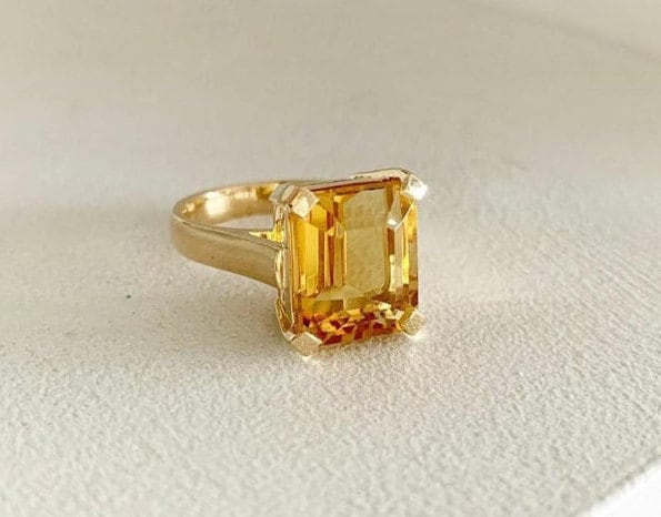 Yellow birthstone ring outlet