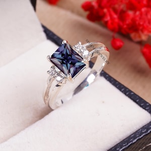 Alexandrite Ring, Emerald Cut Three Stone Style Alexandrite Bride Ring, June Birthstone Promise Ring, Colour Changing Purple Gemstone Ring
