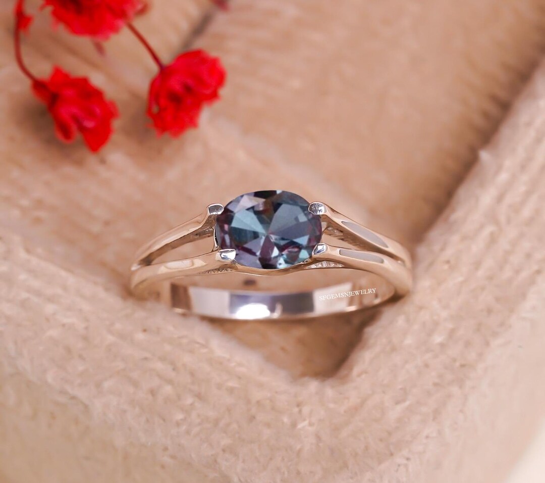 Lab Alexandrite Ring Wedding Ring Color Changing Gemstone June ...