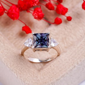 Lab Alexandrite Ring, Wedding Ring, Square Cut, June Birthstone, Colour Changing Ring