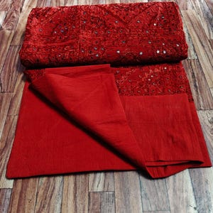 Quality Cotton On Hand Silk Embroidered With Mirror Work Traditional Ethnic Floral Art Red Color Rectangle Bedding Bedspread,Bedcover,Throws